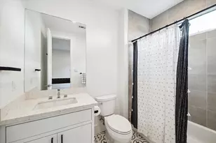 823 Aurora St, Houston, TX 77009 - Photo 19