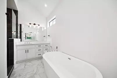823 Aurora Street, Houston, TX 77009 - Photo 13