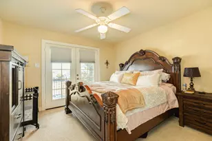 204 Arrowhead Dr, Lake Jackson, TX 77566 - Photo 23