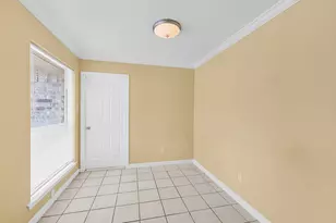 3626 Storm Creek Dr, Houston, TX 77088 - Photo 11