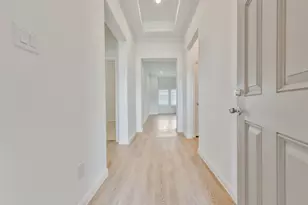 3015 King Oaks St, Baytown, TX 77251 - Photo 5