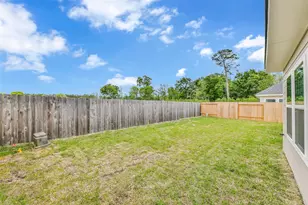 3015 King Oaks St, Baytown, TX 77251 - Photo 25