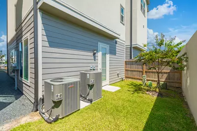 494 S Centro Circle #A, Shenandoah, TX 77385 - Photo 27