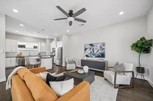 2619 Hutchins St, Houston, TX 77004 - Photo 13