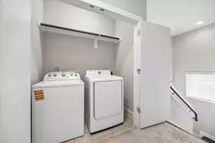 2619 Hutchins St, Houston, TX 77004 - Photo 29