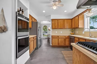 6134 Rena Street, Houston, TX 77092 - Photo 11