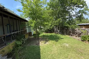 13724 Brigadier Dr, Willis, TX 77318 - Photo 11