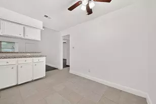 7214 Addicks Clodine Rd, Houston, TX 77083 - Photo 21