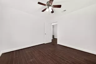 7214 Addicks Clodine Rd, Houston, TX 77083 - Photo 33