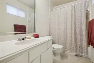 5213 Blossom St, Houston, TX 77007 - Photo 17