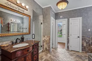 907 Remington Ct, Friendswood, TX 77546 - Photo 15