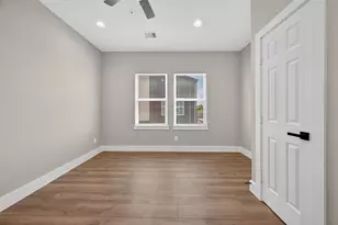2109 Marnel Rd, Houston, TX 77055 - Photo 13