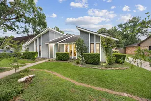 2938 Brookdale Dr, Houston, TX 77339 - Photo 3