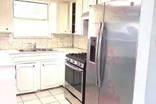 954 Crestbrook Dr, Houston, TX 77038 - Photo 9