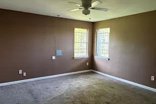 7635 Claiborne St, Houston, TX 77016 - Photo 11