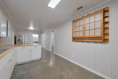 8017 Colorado Street, Wharton, TX 77488 - Photo 19