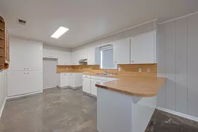 8017 Colorado Street, Wharton, TX 77488 - Photo 13