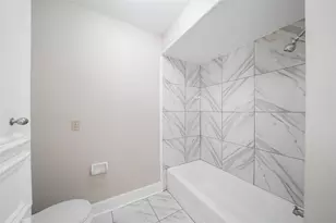 7314 Birchtree Forest Dr, Houston, TX 77088 - Photo 13