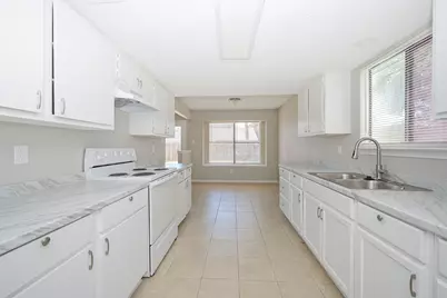 6731 Inwood West Drive, Houston, TX 77088 - Photo 7