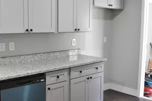 8113 Bigwood St, Houston, TX 77078 - Photo 9