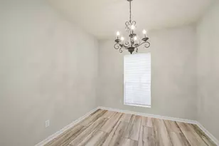 18527 Grove Brook Ln, Cypress, TX 77429 - Photo 9