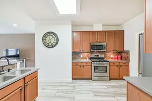 18527 Grove Brook Ln, Cypress, TX 77429 - Photo 7