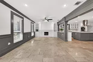 10054 Cedardale Dr, Houston, TX 77055 - Photo 5
