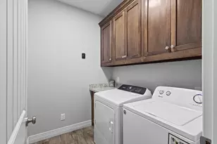 445 Bryant Blvd, Bridge City, TX 77611 - Photo 21