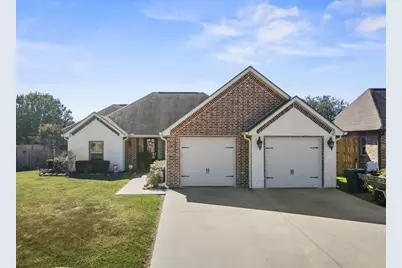 445 Bryant Blvd, Bridge City, TX 77611 - Photo 1