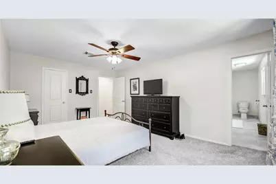 11715 Cypresswood Drive, Houston, TX 77070 - Photo 23