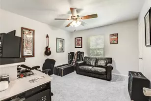 11715 Cypresswood Dr, Houston, TX 77070 - Photo 25