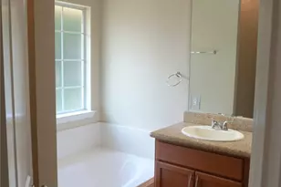 1810 Stephanie St, Brenham, TX 77833 - Photo 13