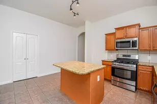 6711 River Ridge Ln, Dickinson, TX 77539 - Photo 9