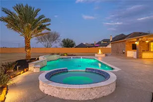 3855 Summer Manor Dr, League City, TX 77573 - Photo 5