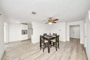 2008 Williamsburg Ct N, League City, TX 77573 - Photo 11