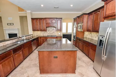 10015 Nicollet Lake Lane, Katy, TX 77494 - Photo 7