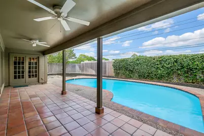 1319 E Brooklake Drive, Houston, TX 77077 - Photo 43