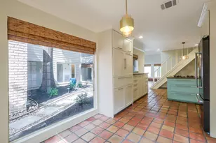 1319 E Brooklake Dr, Houston, TX 77077 - Photo 17