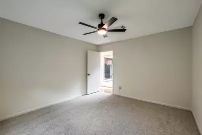 1319 E Brooklake Drive, Houston, TX 77077 - Photo 37