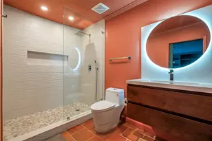 1319 E Brooklake Dr, Houston, TX 77077 - Photo 23