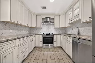 4513 Acacia, Bellaire, TX 77401 - Photo 23