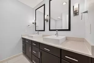 4513 Acacia, Bellaire, TX 77401 - Photo 29