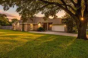 7158 Lakeshore Ln, Willis, TX 77318 - Photo 1