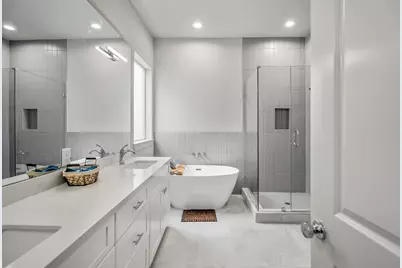 5229 Hillman Street #B, Houston, TX 77023 - Photo 25