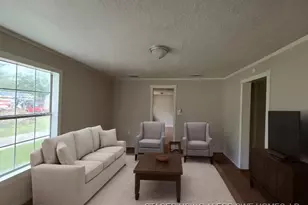 208 S 6th St, Highlands, TX 77562 - Photo 5