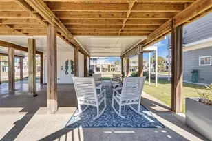 13839 Pirates Beach Blvd, Galveston, TX 77554 - Photo 35