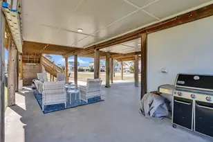 13839 Pirates Beach Blvd, Galveston, TX 77554 - Photo 33