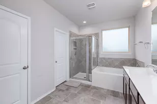 5611 Claymore Meadow Ln, Spring, TX 77389 - Photo 17