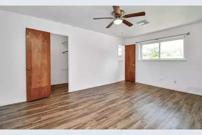 11214 Caribbean Lane, Houston, TX 77089 - Photo 21