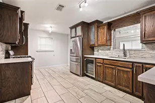 1503 Leneva Ln, Pasadena, TX 77502 - Photo 7